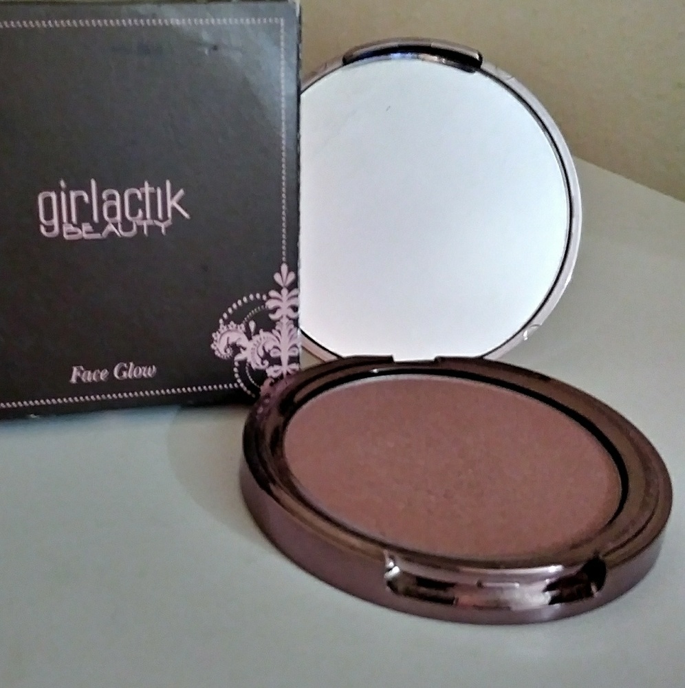Girlactik Face Glow